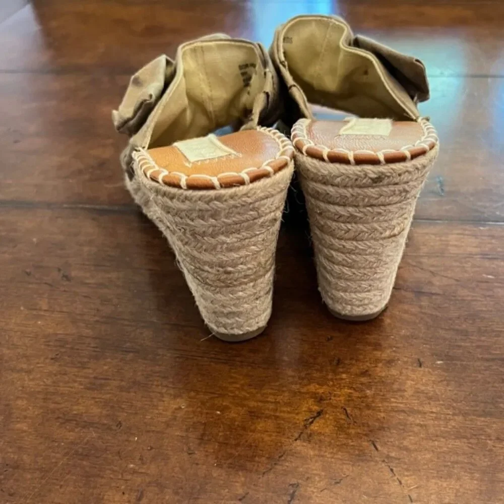 SUGAR Womens Tan‎ Canvas Platform Sandals Size 9